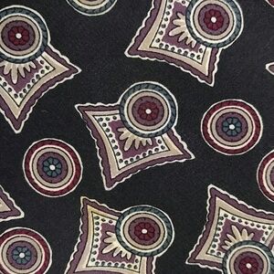 Vintage. Mario Valentino Italian Silk 57"